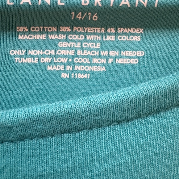 NWT Lane Bryant Vibrant Teal Top Size 14/16 - Picture 2 of 3